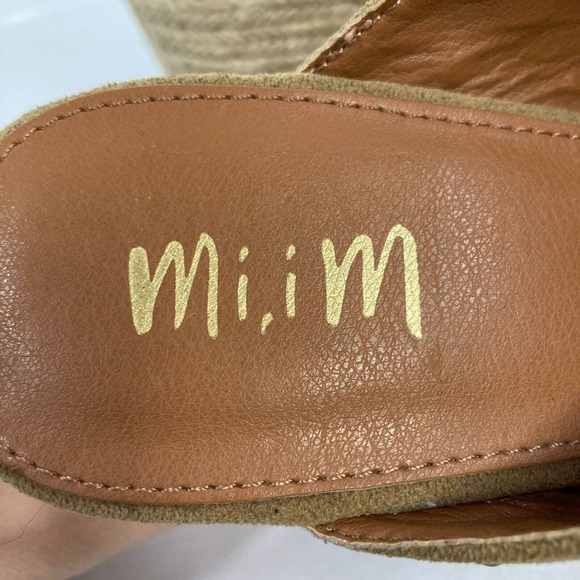 Mi.iM‎ Sandals Womens Sz 6.5 Beige Studded Suede Leather Slide On Espadrille - Picture 7 of 8